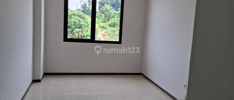 Jual Apartement Murah di Lippo Cikarang Studio Lantai 5 Rendah  1