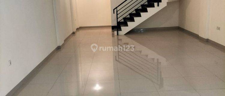 Jual Ruko 3 Lantai Mekarwangi Sayap Cibaduyut Daerah Ramai 1
