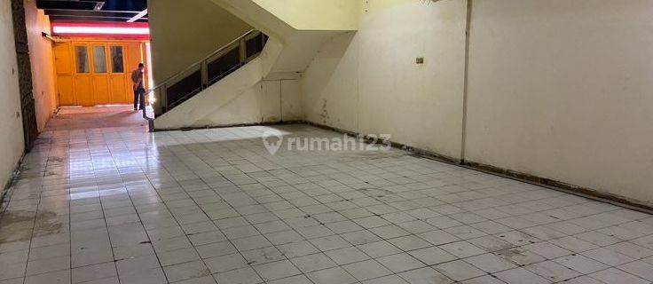 Ruko Dijual Strategis 3 Lantai di Area Astanaanyar , Bandung 1