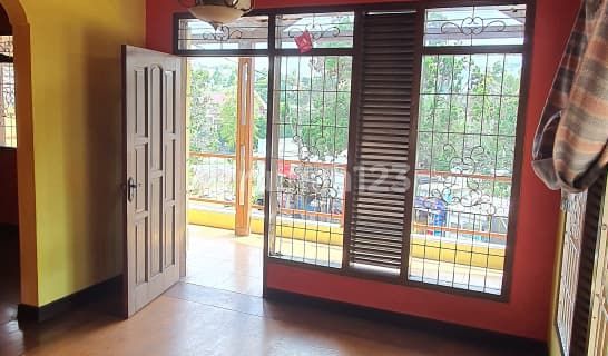 Rumah Dijual Terawat 2 Lantai di Area Katumiri, Cihanjuang Cimahi 07 1