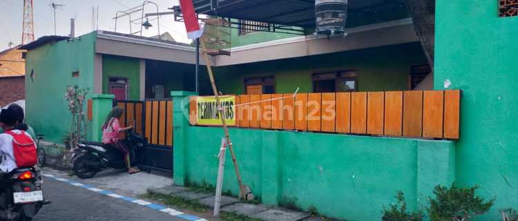 For Sale Fully Occupied Active Boarding House Sidoarjo City 1