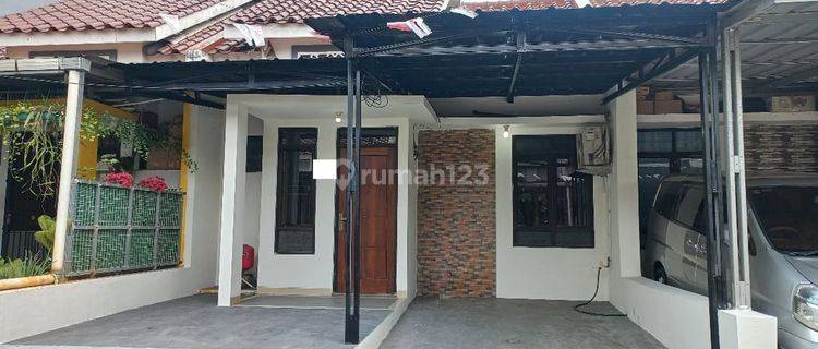 Rumah Murah 15 Mnt ke Plaza Pondok Gede Siap Renov J25796 1