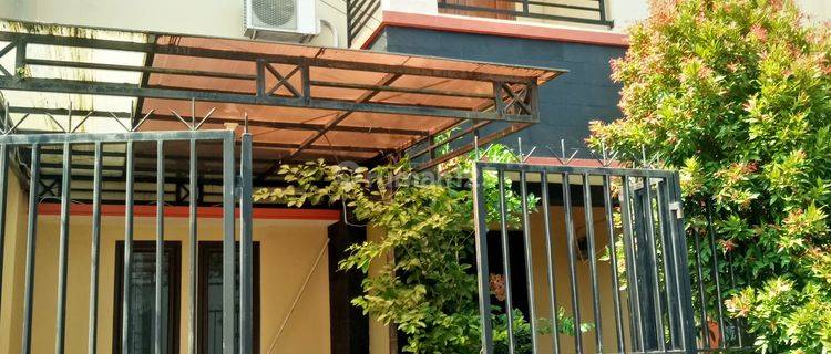 Disewakan rumah 2 lantai ,hook di lumbung sari pedurungan 1