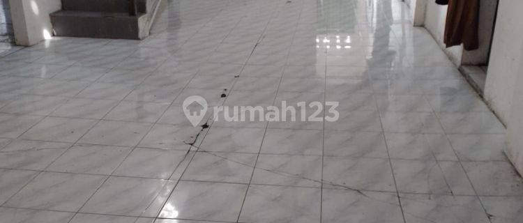 For Sale: Strategic shop house ready for use in Banaran, Sambung Macan, Sragen. 1