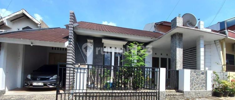 Dijual rumah cantik modern jangli Tembalang 1