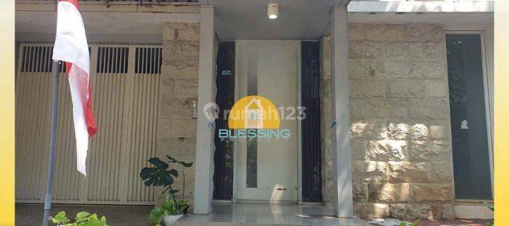 Disewakan rumah furnished bagus Emerald Hill Citrasun Garden 1