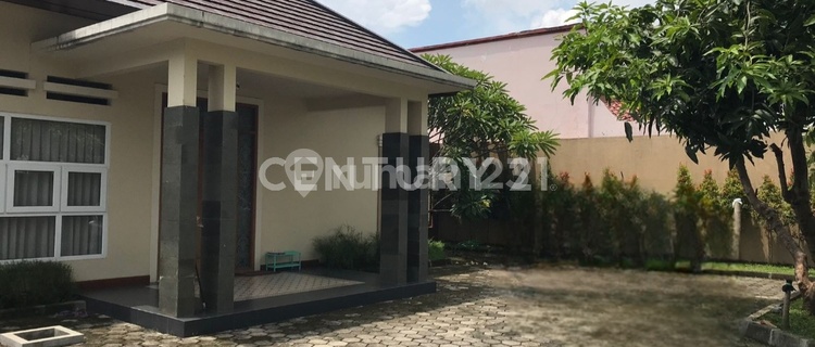 Rumah Asri Di Semarang Atas, Bebas Banjir,taman Dan Halaman Luas 1