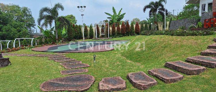 Rumah Villa Di Bandungan, Kondisi Terawat, Ada View 1