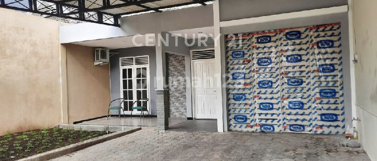 Rumah 1 Lantai , Jalan Lebar. Cocok Untuk Kantor , Tempat Tinggal 1