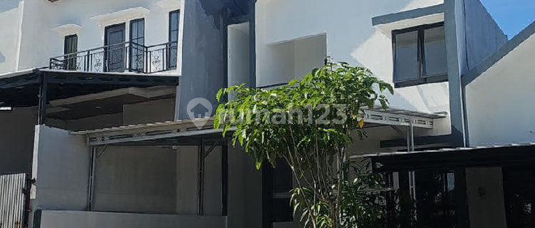 Quick Sale, Beautiful 2-Story Scandinavian Style House. 1