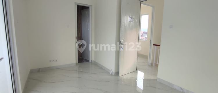 Rumah Paramount , Baru, Cluster, Lingkungan Nyaman 1