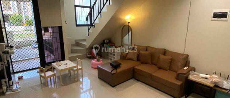 Rumah Semi Furnished di Green Ara, Harapan Indah 2 Bekasi Barat 1