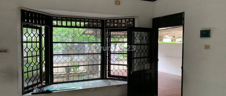 Rumah Lama Unfurnished Di Bintaro Sektor 5 Tangsel 1