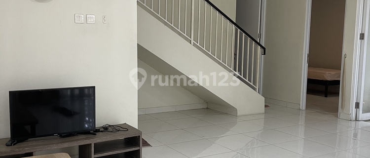 Rumah Furnished Rapi Di Hook Disewakan Di Discovery Bintaro 1