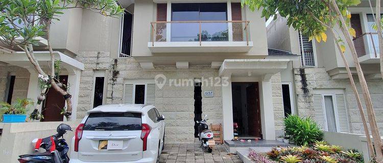 Rumah Cantik 2 Lantai Full Furnished Siap Huni Dalam Perum Elit  1