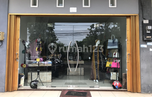 For Sale 3-Story Shop House in South Semarang Area A2348 1