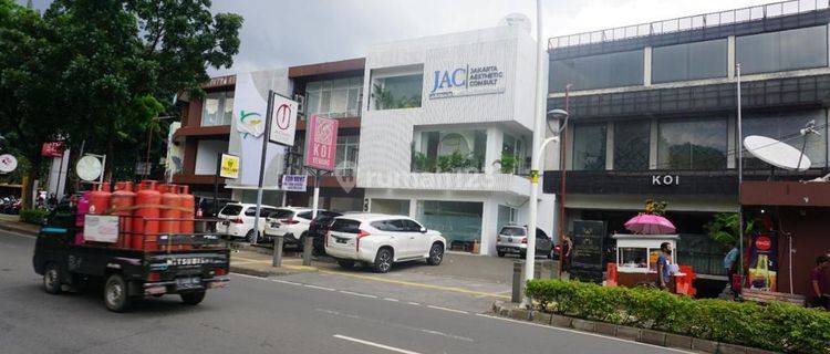 Kemang Raya Ruko Centra 4 Lantai Parkir Luas 1