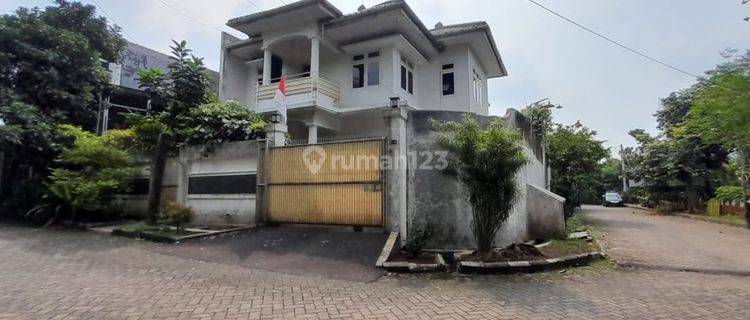 Dijual Rumah Luas Posisi Hoek Dalam Perumahan Villa Bogor Indah 1