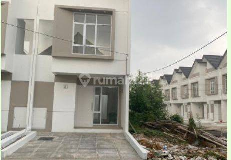 Dijual Rumah Hook Stok di Cluster Vettore Prima Harapan Regency Bekasi Barat 1