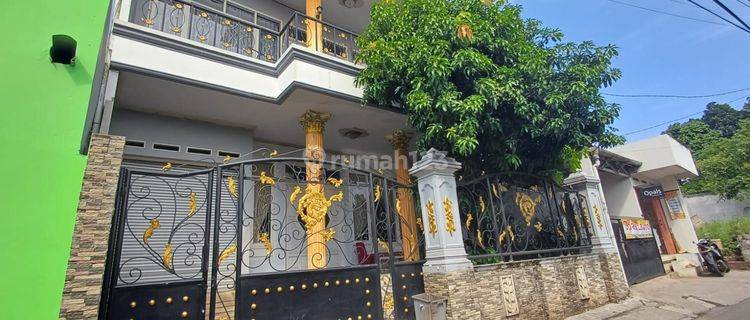 Dijual Rumah Bagus 3 Lantai di Kranggan Cibubur 1