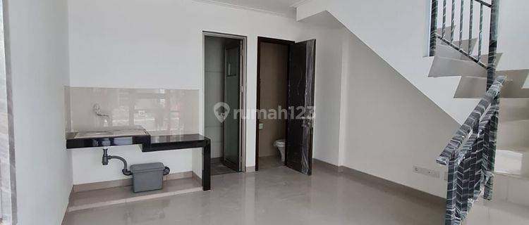 Dijual Murah Rumah Pik 2 Uk 4.5x10 Tahap 1 Bisa KPR Dekat Tol 1