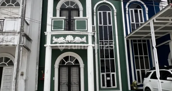 Disewakan Rumah di Komplek Ecopark Jalan STM 1