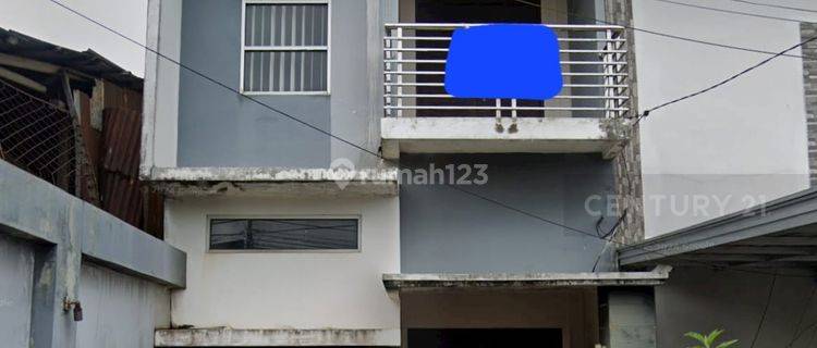 Rumah 3 Tingkat Di Tepi Jalan Parit Makmur 1