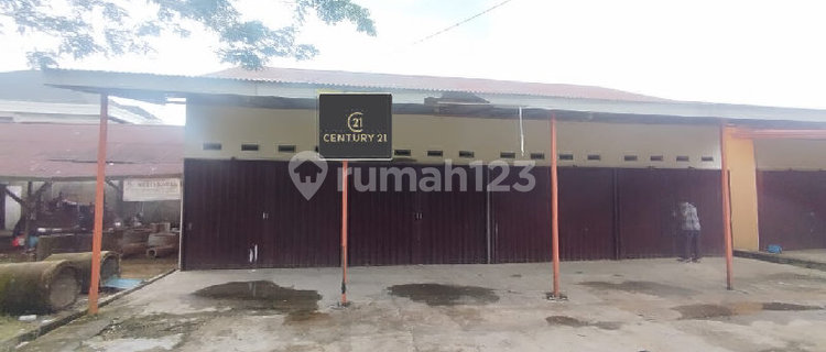 Kiosk on Jl. 28 Oktober, Pemda Complex, Siantan Hulu 1