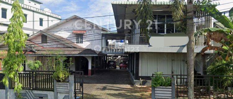 Disewakan Rumah + Ruko Di Area 1.200m² Lokasi Purnama 1