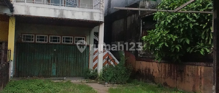 Shop House on the Edge of Jl. A.yani 2 Arterial Road Supadio Very Strategic Area 1