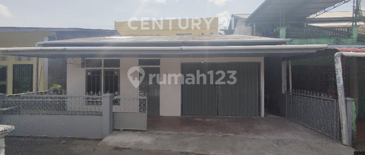 Rumah 1 Lt Jl. 822 Gg. 822 E Luas Ada 3 Kamar 1