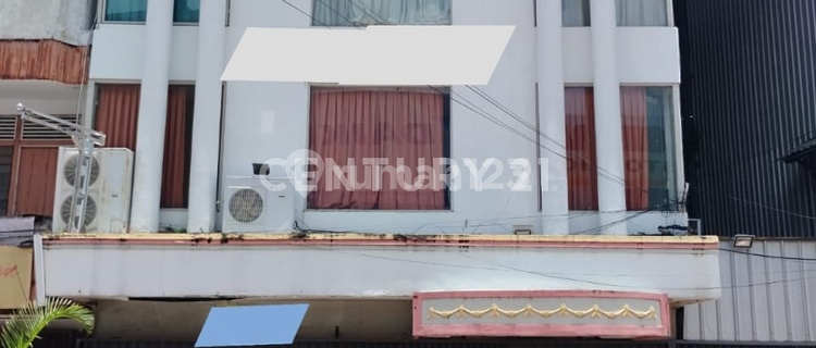 3 Story Nusa Indah 3 Used Italian Steak Shop 1