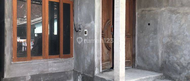 Rumah Kontrakan Di Jln Veteran Buduk Shm Butuh Renovasi 1