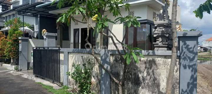 Rumah Semi Furnished Kontrakan di jln cempaka, Dalung 1