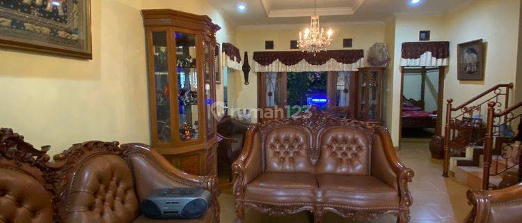 Rumah Semi Furnished Di Jalan Denki Mochammad Toha 1