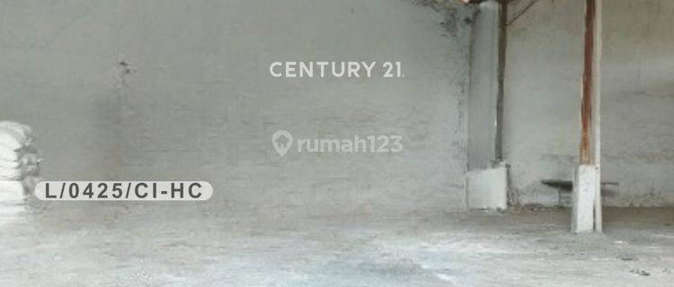 Gudang Luas 700 SHM Akses Fuso Di Jl Cibolerang Kota Bandung 1