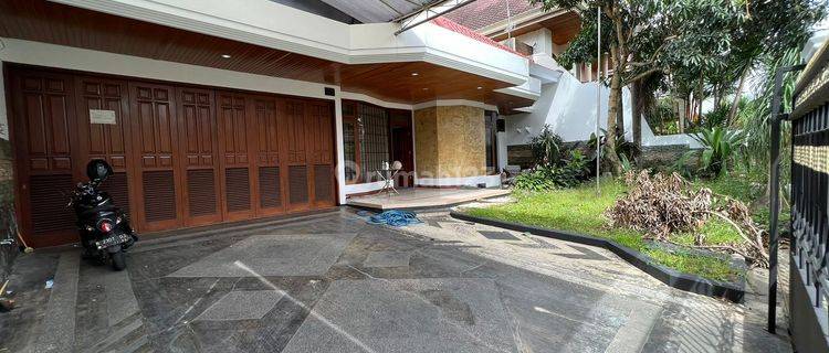 Dijual Rumah Bagus di Kawasan Elite Jalan Pahlawan Trip Malang  1