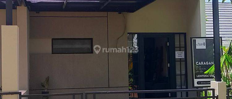 Rumah 2 Lantai Strategis Nol Jalan Utama 1