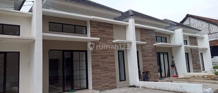 Rumah Modern 1 LT Harga Murah Strategis  1