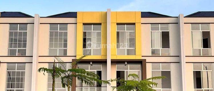 Dijual Rumah 3 Lantai Pik2 Siap Huni 3 Kamar Tidur Pik 1