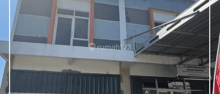 Ruko Eksklusif Modern Dekat Pusat Kota Bondowoso 1