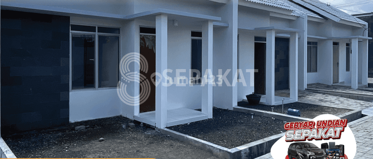 Ruko di Pusat Keramaian Jalan Provinsi Bondowoso Situbondo 1