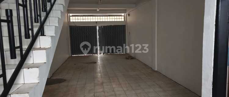 3-Storey Strategic Ruko Ready to Use Mainroad Astana Anyar Bandung 1