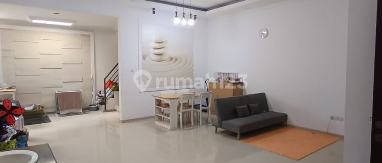 Rumah Murah Siap Huni 1 Lantai SHM Bebas Banjir Taman Holis Indah 1