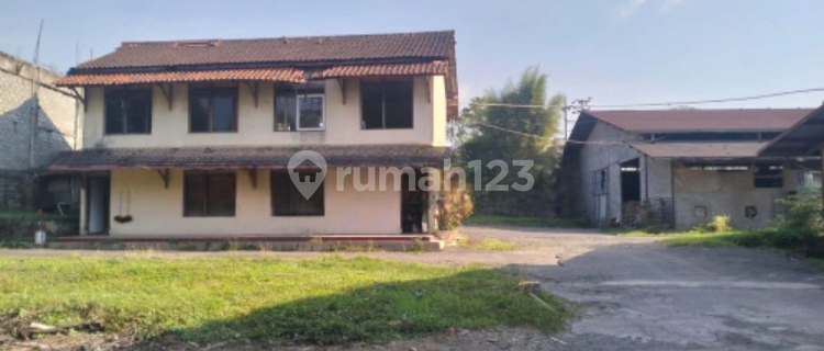 Dijual Gudang Bagus di Jl. Begas, Semarang 1