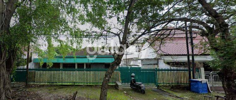 Disewakan Ruang Usaha rumah Di Jl Menteri Supeno 1