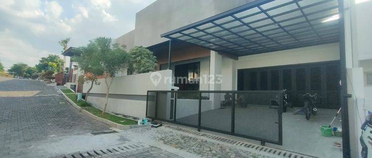 Rumah Bagus Full Furnished 1