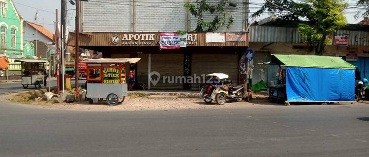 Dijual cepat sampai deal Ruang usaha/Ruko Hook pinggir jalan raya pusat kota   1