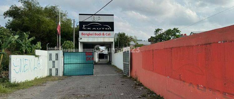 Dijual cepat Gudang / Ruang Usaha / ShowRoom di tengah kota  1