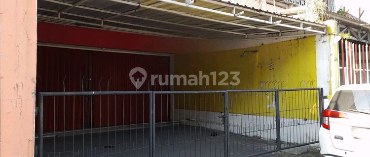 Good Shop House, Pocket-shaped Land in Candisari Area, Strategically Located by the Main Road. 1